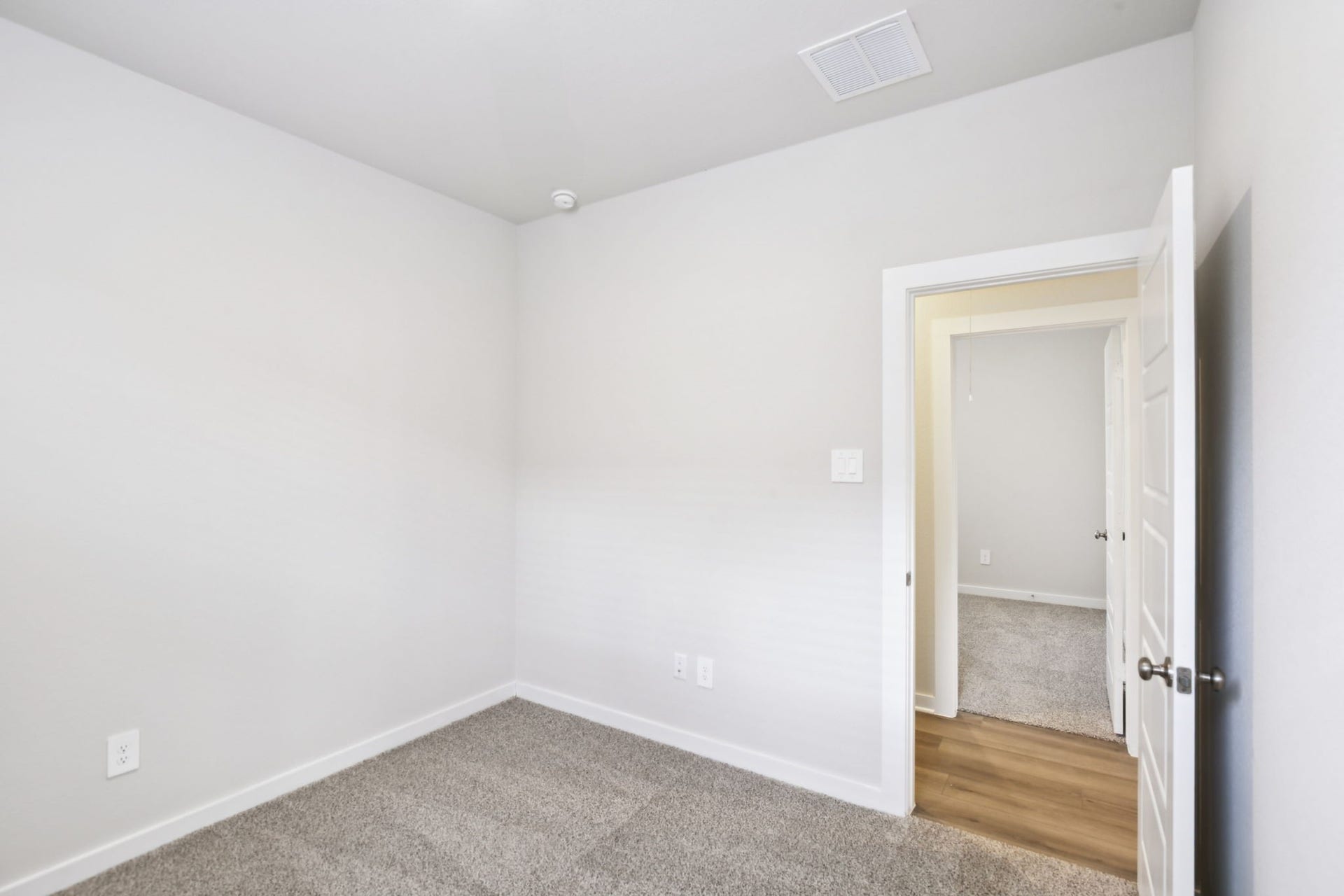 5525 Madden Lane, Houston, TX 77048 5525 Madden Lane, Houston, TX 77048