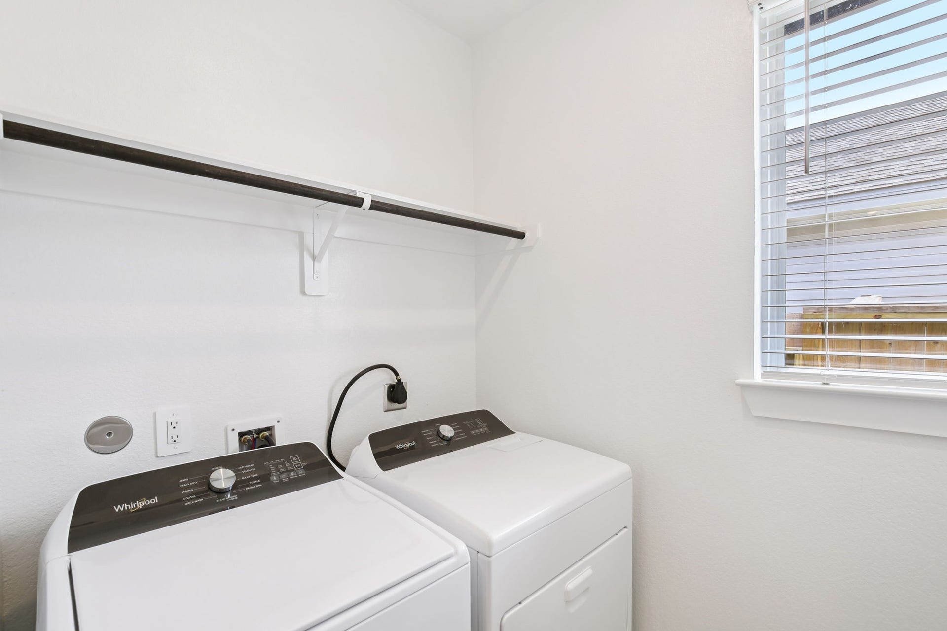 5525 Madden Lane, Houston, TX 77048 5525 Madden Lane, Houston, TX 77048