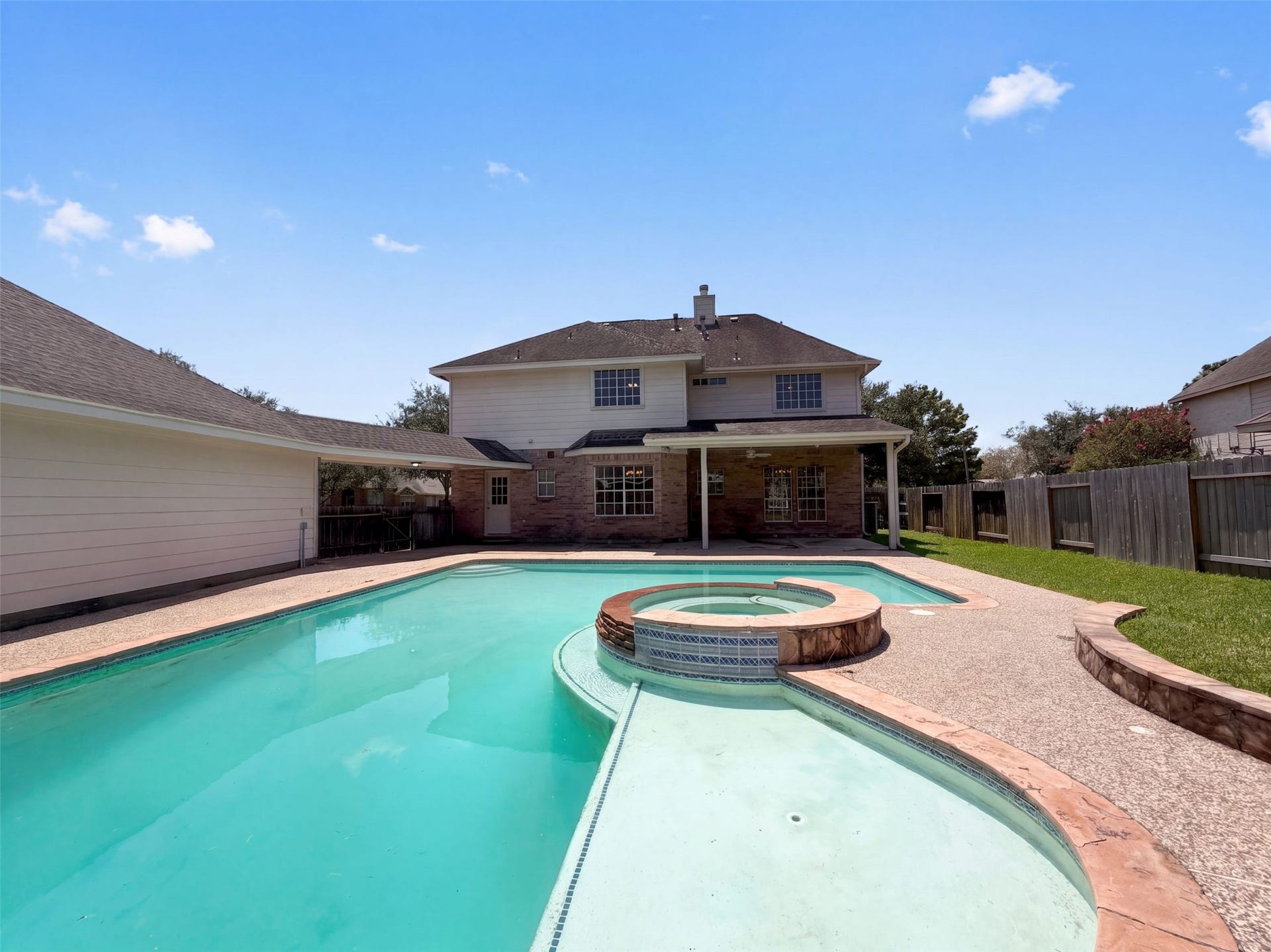 2854 Everett Drive, Friendswood, TX 77546 2854 Everett Drive, Friendswood, TX 77546