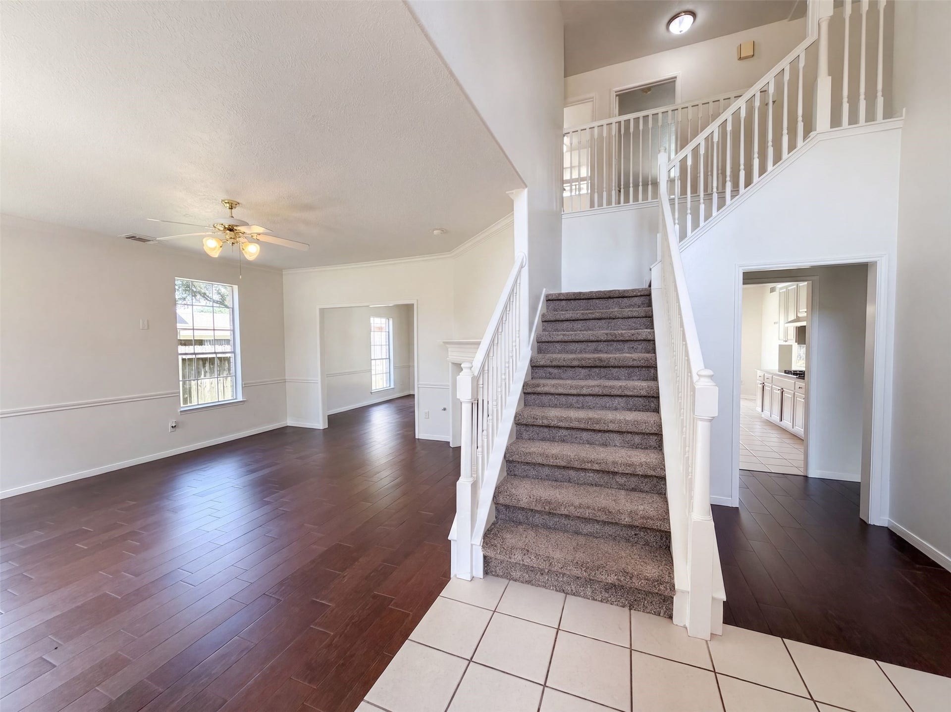 2854 Everett Drive, Friendswood, TX 77546 2854 Everett Drive, Friendswood, TX 77546