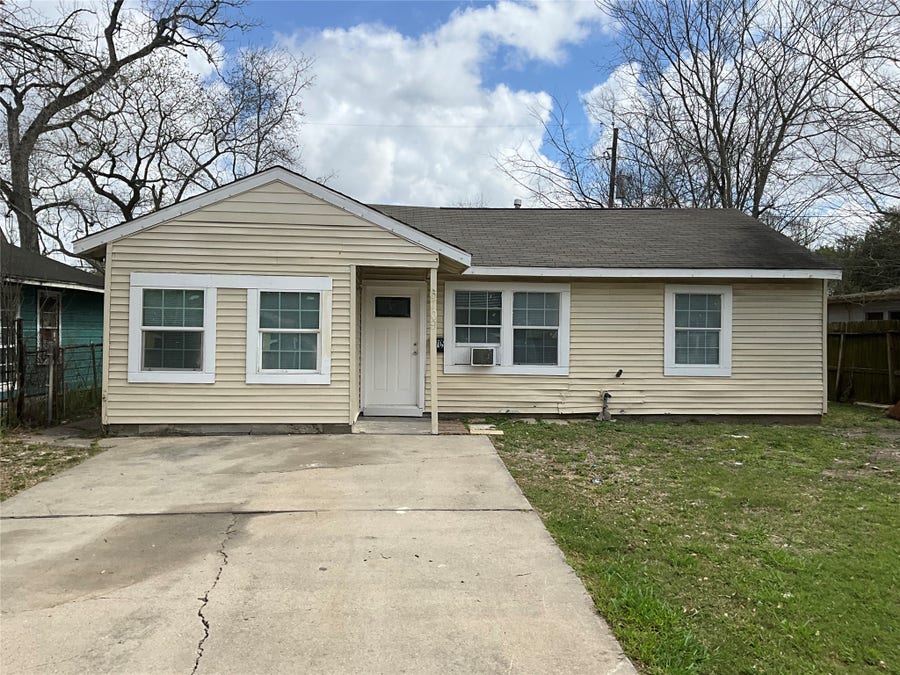 Property photo for 6709 Kassarine Pass, Houston, TX