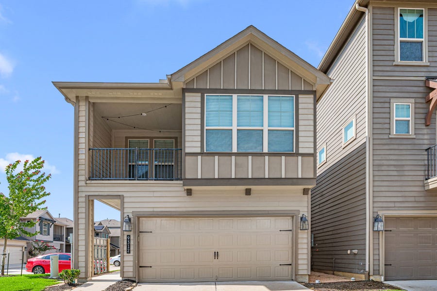 Property photo for 9312 Bauer Vista Drive, Houston, TX