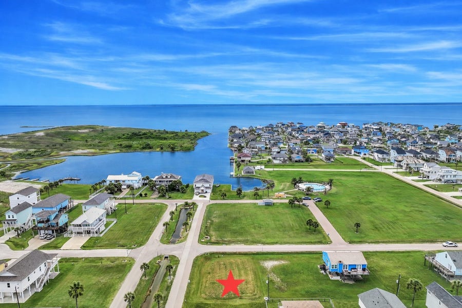 Property photo for 151 Miramar Drive, Galveston, TX