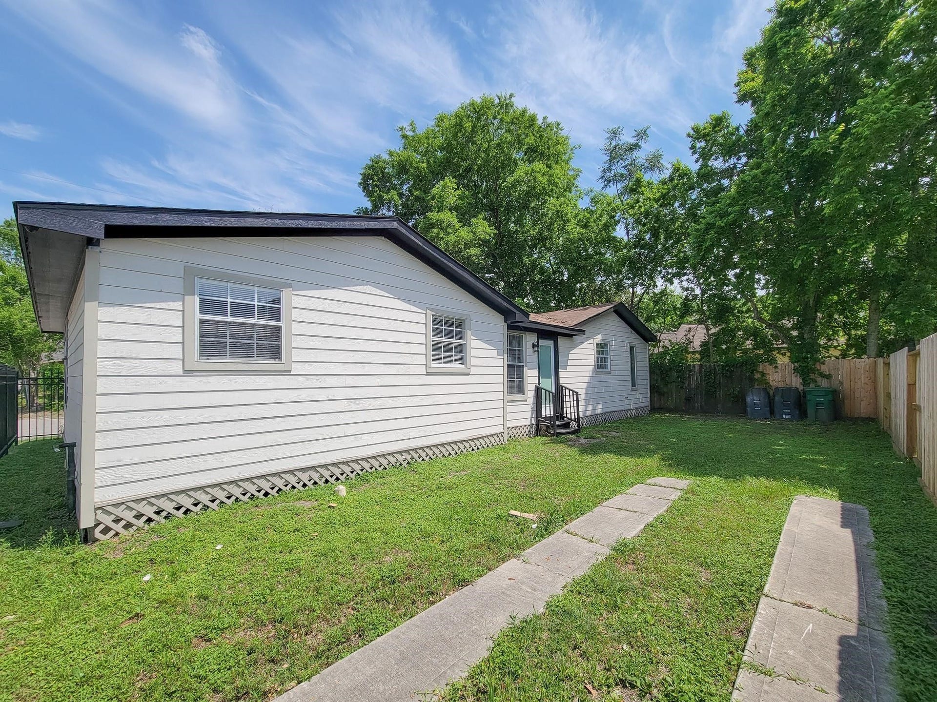 3416 Europa Street, Houston, TX 77022 3416 Europa Street, Houston, TX 77022