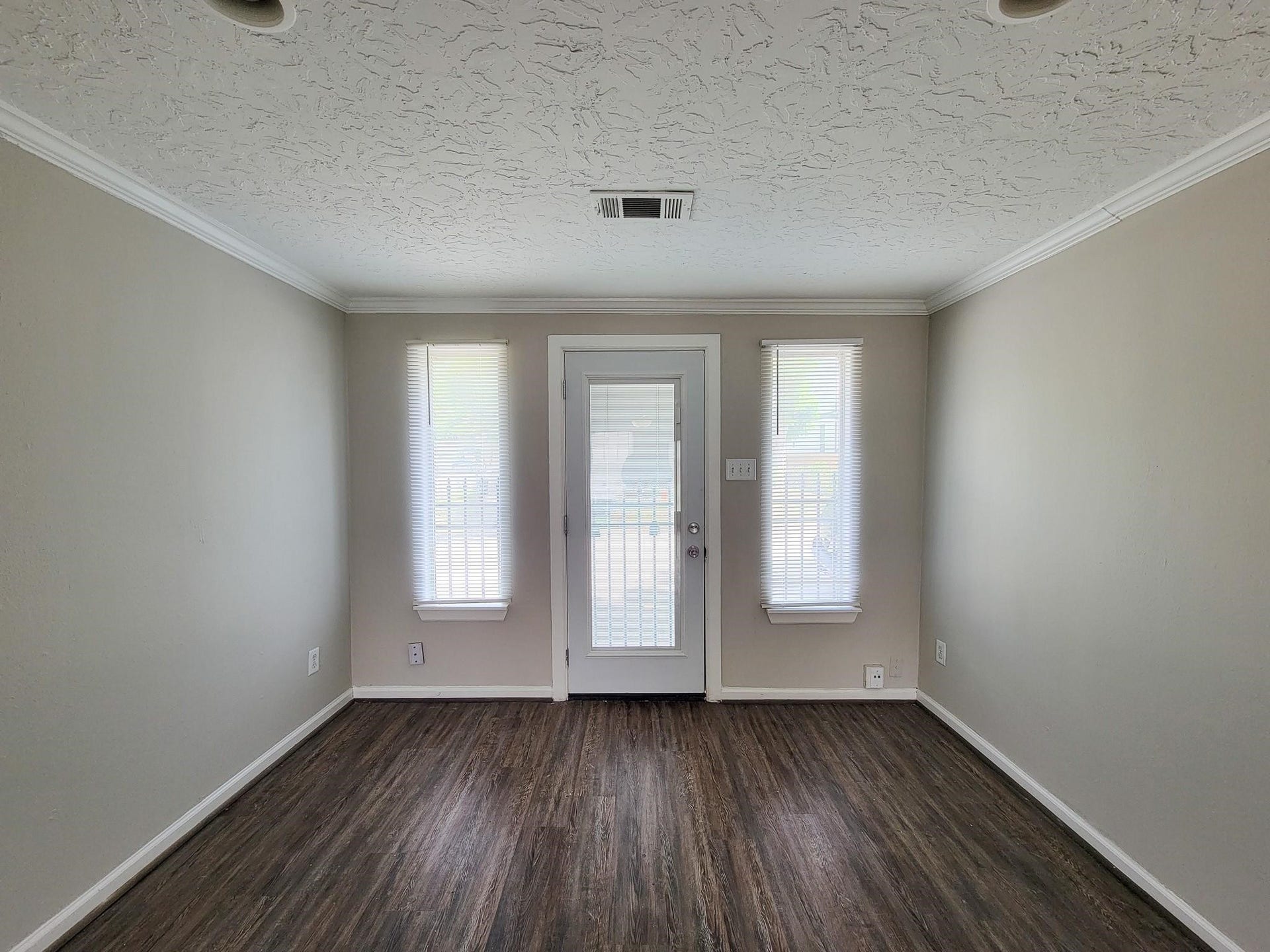 3416 Europa Street, Houston, TX 77022 3416 Europa Street, Houston, TX 77022