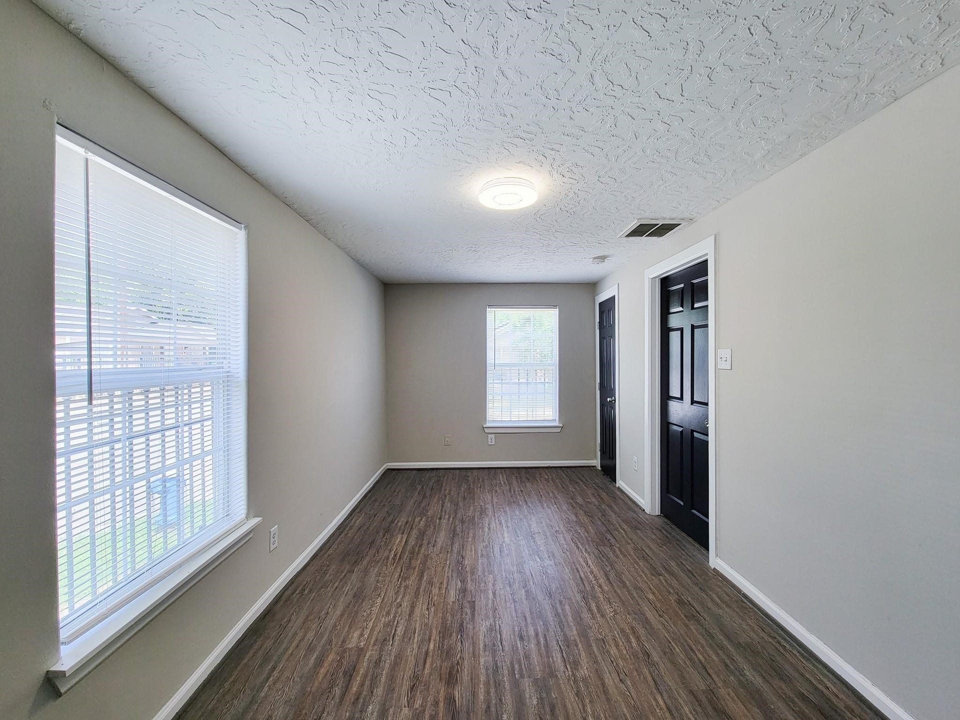 3416 Europa Street, Houston, TX 77022 3416 Europa Street, Houston, TX 77022