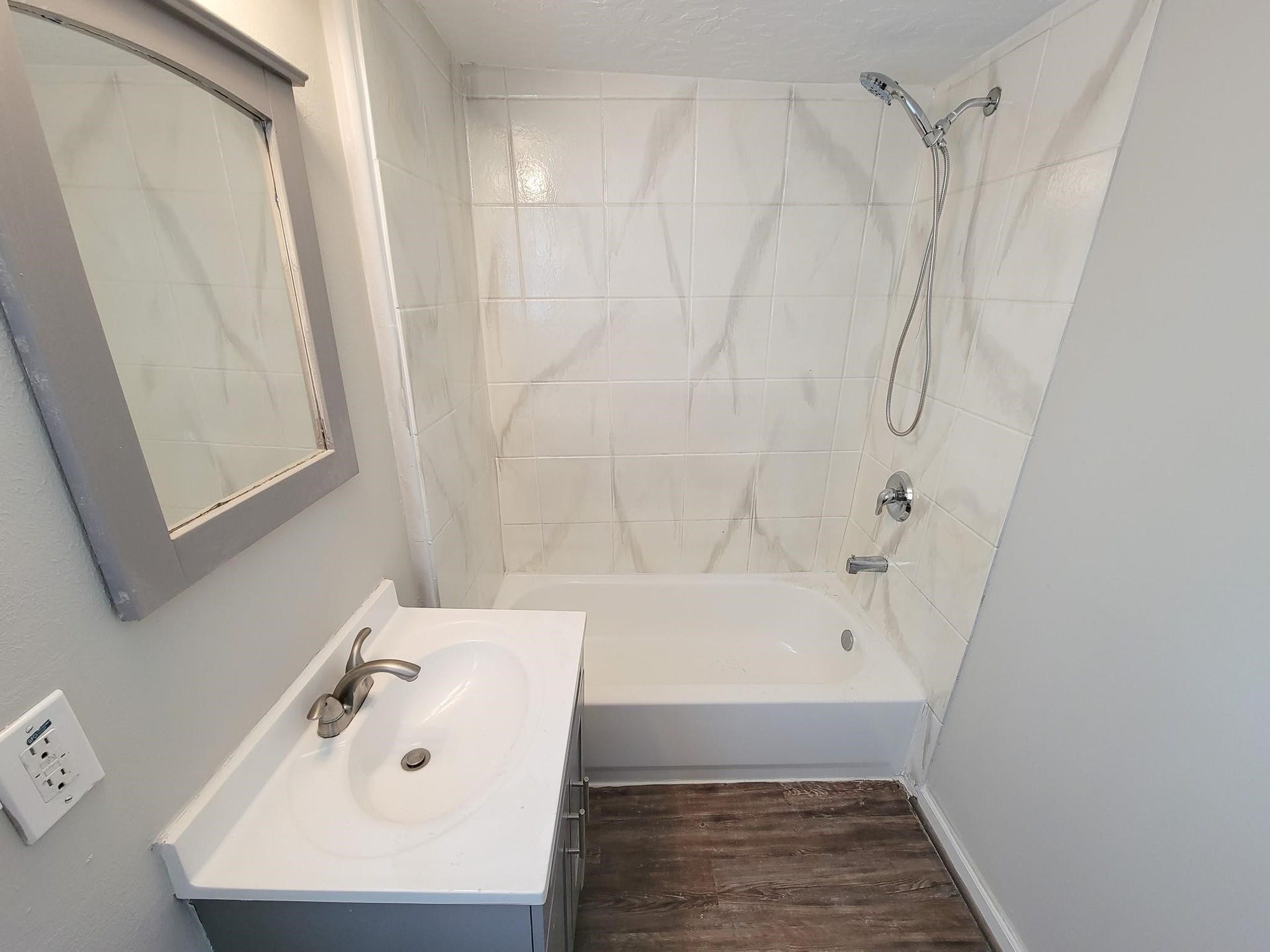 3416 Europa Street, Houston, TX 77022 3416 Europa Street, Houston, TX 77022