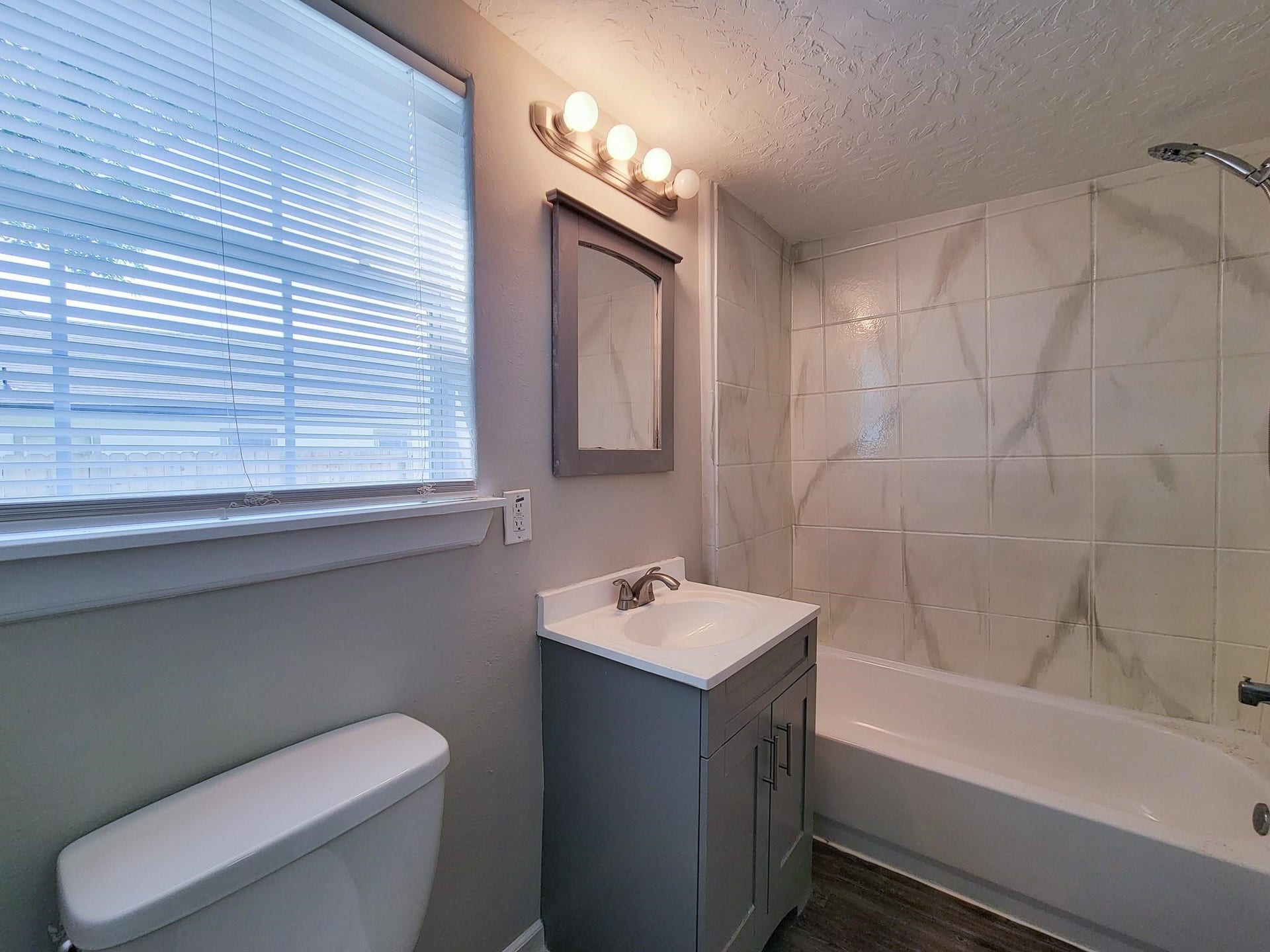 3416 Europa Street, Houston, TX 77022 3416 Europa Street, Houston, TX 77022