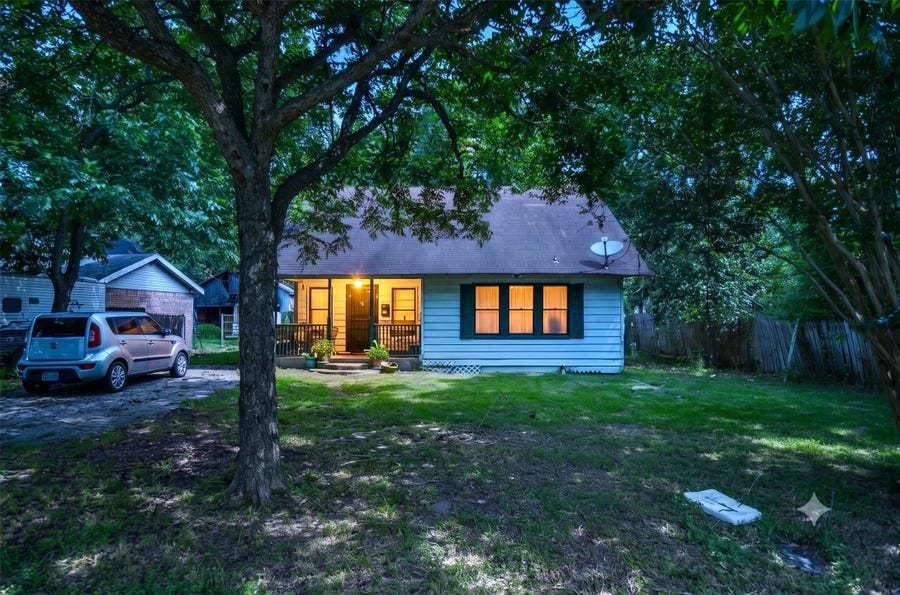 Property photo for 8511 Findlay Street, Houston, TX