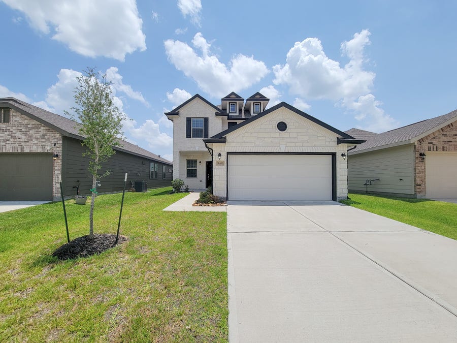 Property photo for 10423 Astor Point Trail, Tomball, TX