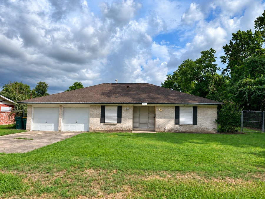 Property photo for 2214 Boss Street, La Marque, TX