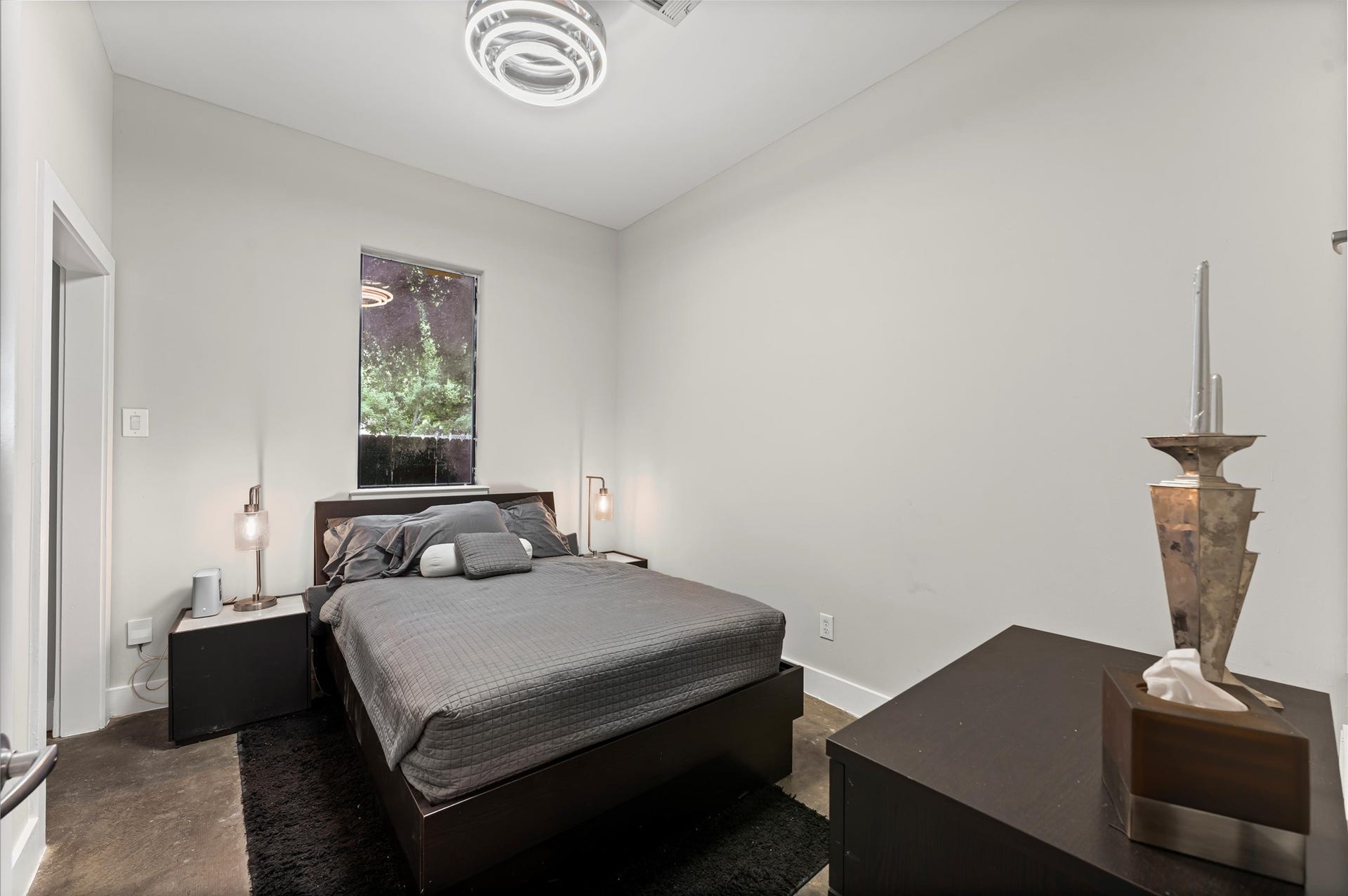 730 Ruthven, Houston, TX 77019