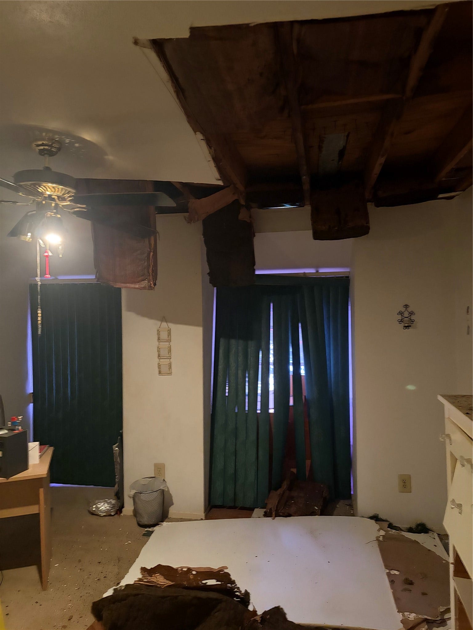 10177 Beekman Place Drive, Houston, TX 77043 10177 Beekman Place Drive, Houston, TX 77043