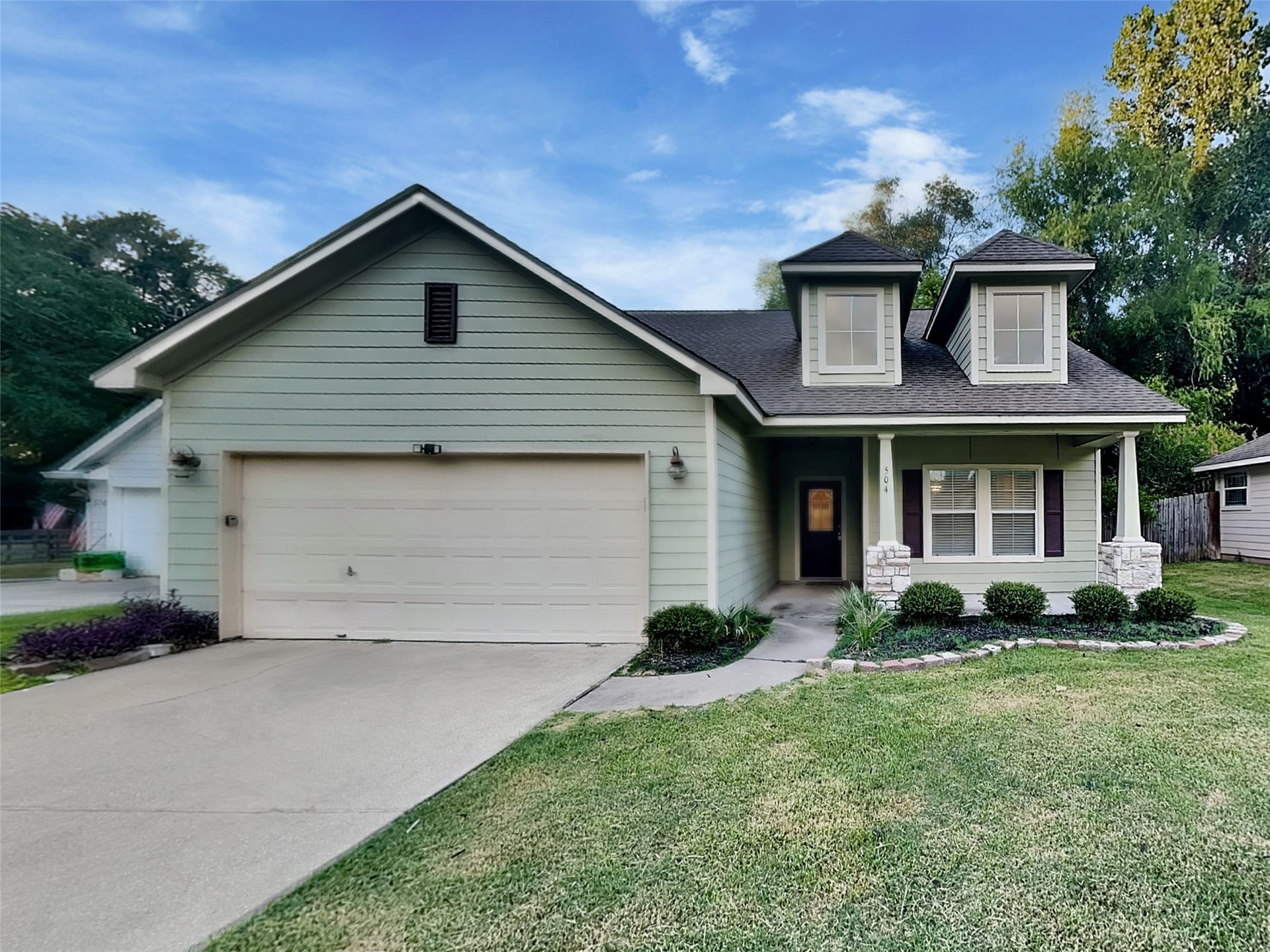 504 Forest Glen Street, Conroe, TX 77316 504 Forest Glen Street, Conroe, TX 77316