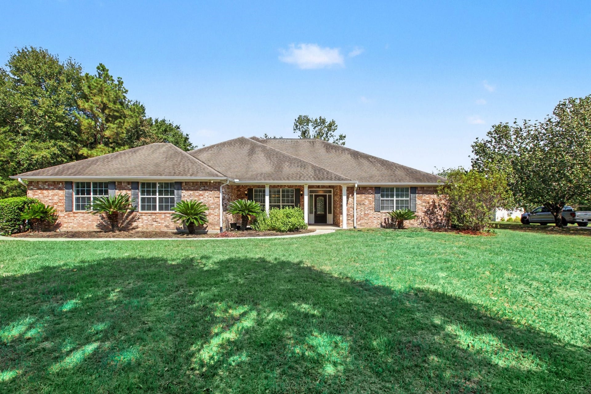 11297 Majestic Drive, Montgomery, TX 77316 11297 Majestic Drive, Montgomery, TX 77316