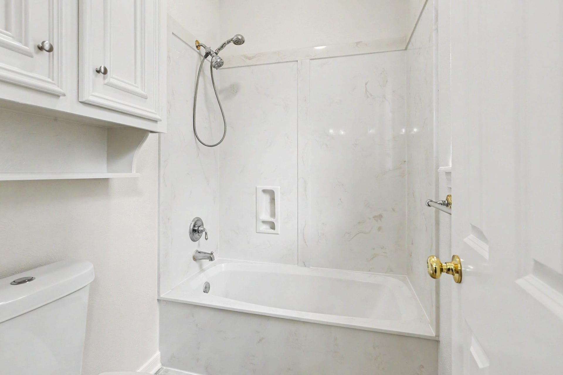 11297 Majestic Drive, Montgomery, TX 77316 11297 Majestic Drive, Montgomery, TX 77316