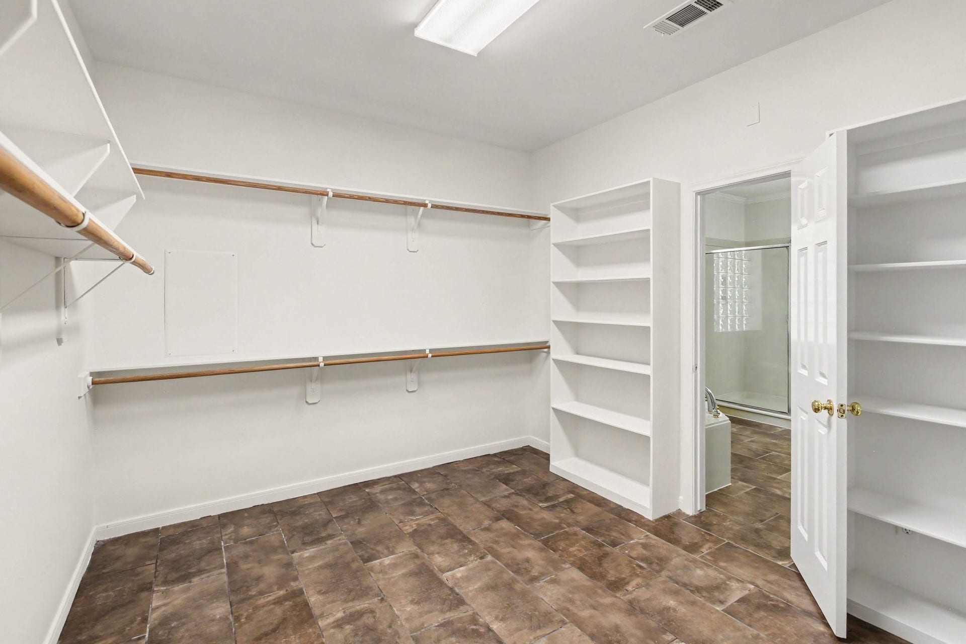 11297 Majestic Drive, Montgomery, TX 77316 11297 Majestic Drive, Montgomery, TX 77316