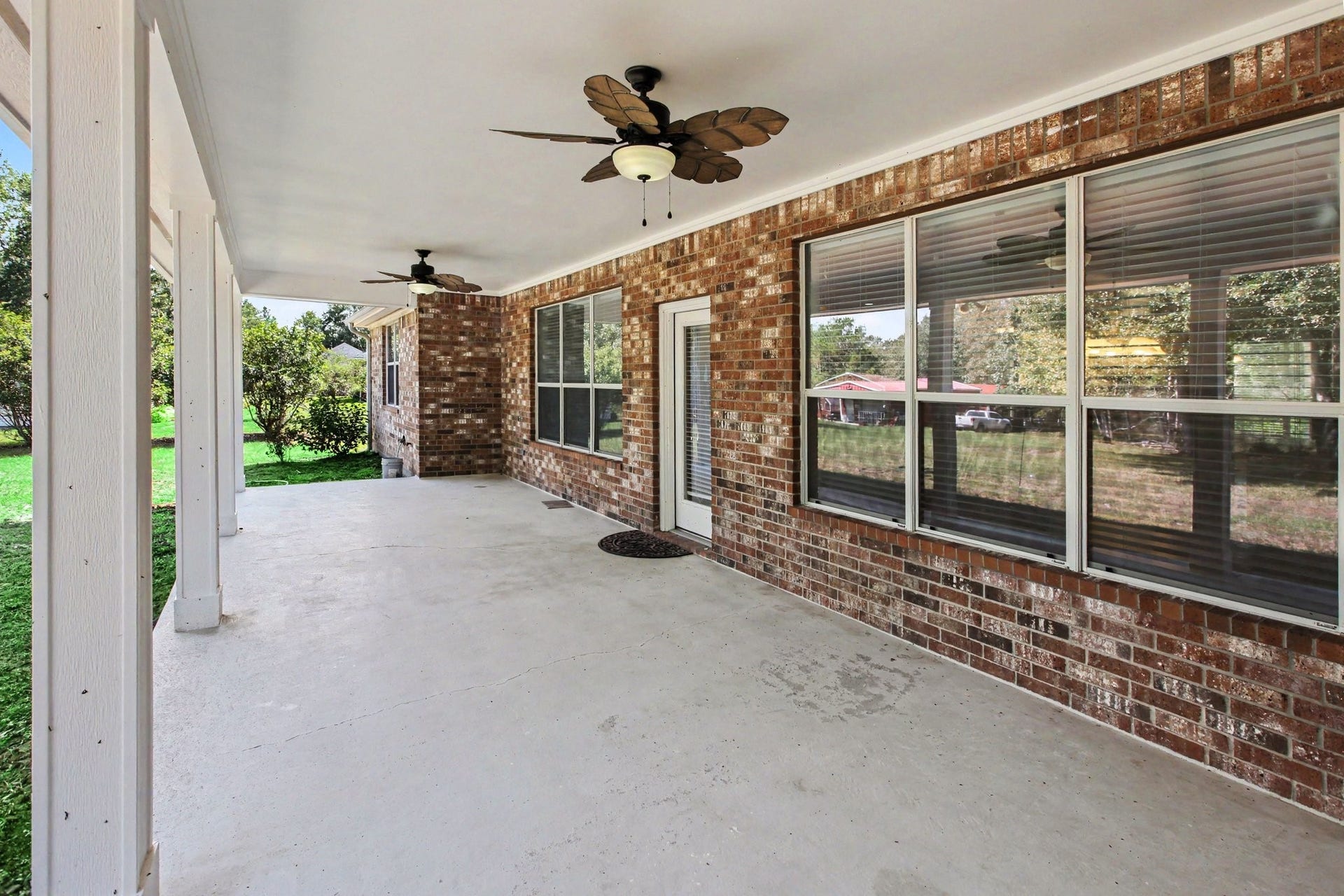 11297 Majestic Drive, Montgomery, TX 77316 11297 Majestic Drive, Montgomery, TX 77316