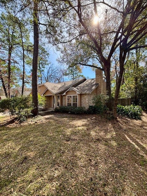 Property photo for 2 Purpletop Court, The Woodlands, TX
