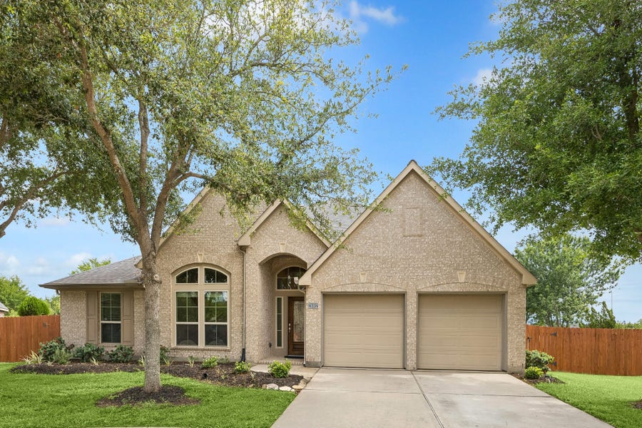 Property photo for 28802 Hollycrest Drive, Katy, TX