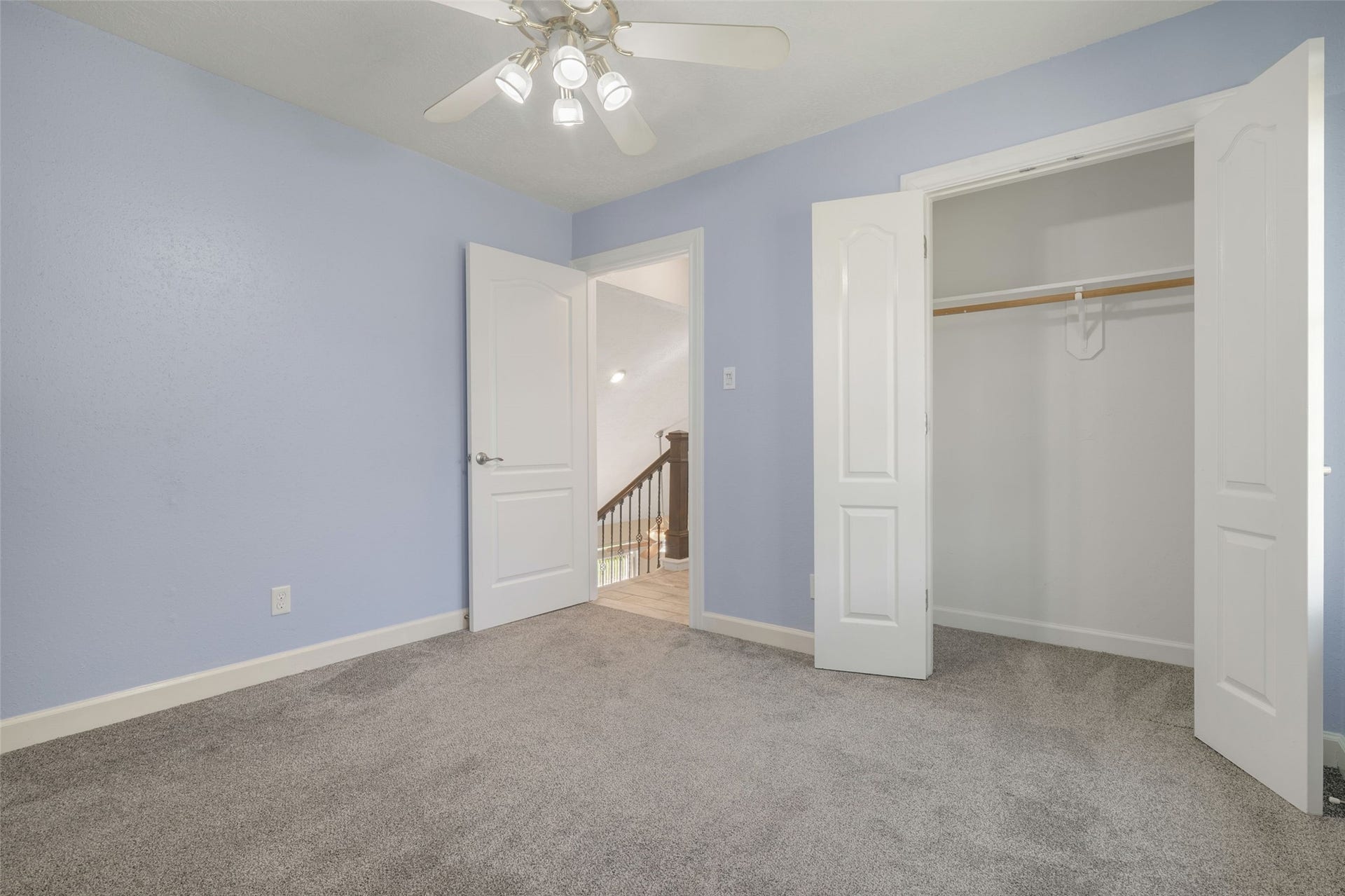 705 Briarmeadow Avenue, Friendswood, TX 77546 2nd floor Bedroom 3