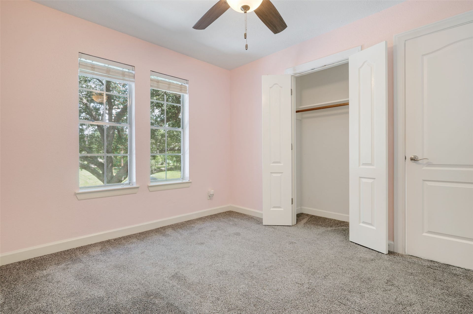 705 Briarmeadow Avenue, Friendswood, TX 77546 2nd floor Bedroom #1
