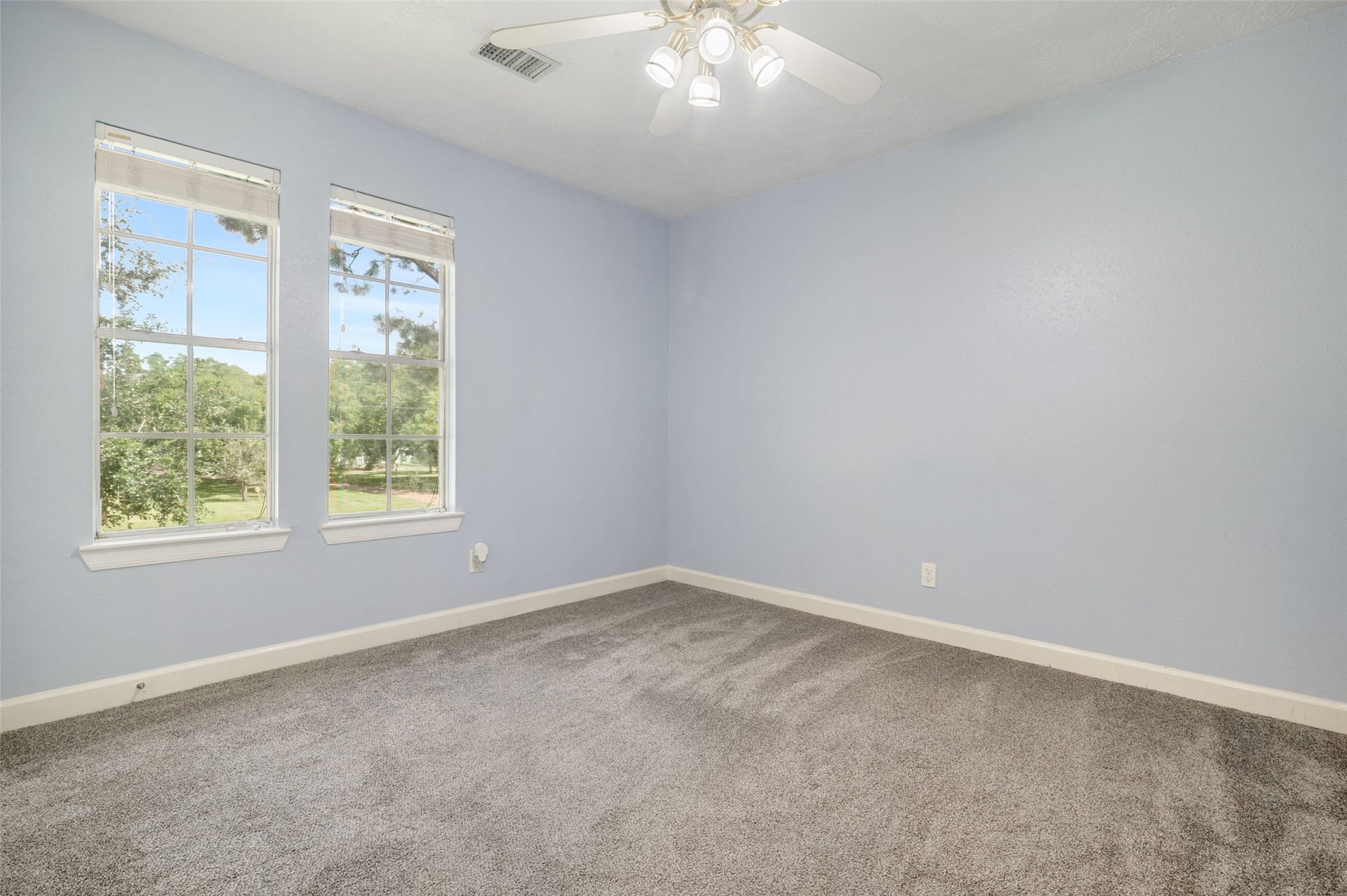 705 Briarmeadow Avenue, Friendswood, TX 77546 2nd floor Bedroom 3