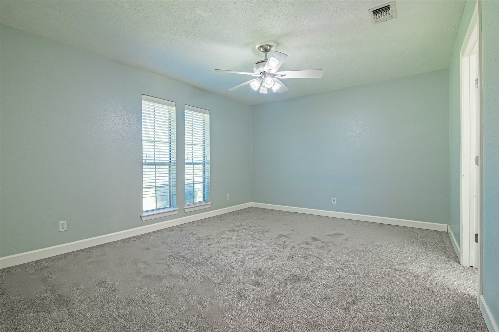 705 Briarmeadow Avenue, Friendswood, TX 77546 Main House Primary
