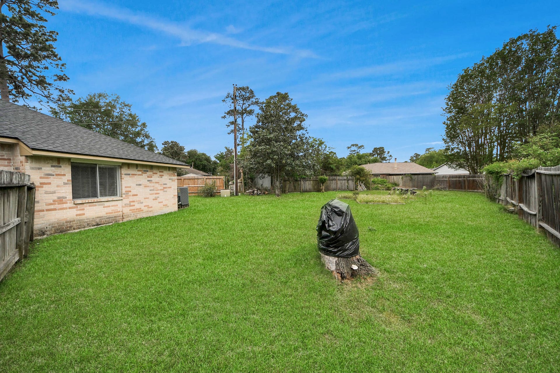 9634 Thistle Trail Drive, Houston, TX 77070