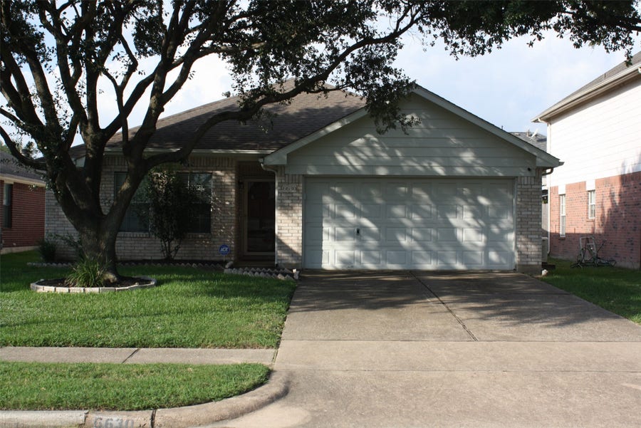 Property photo for 6630 Sutton Meadows Drive, Houston, TX