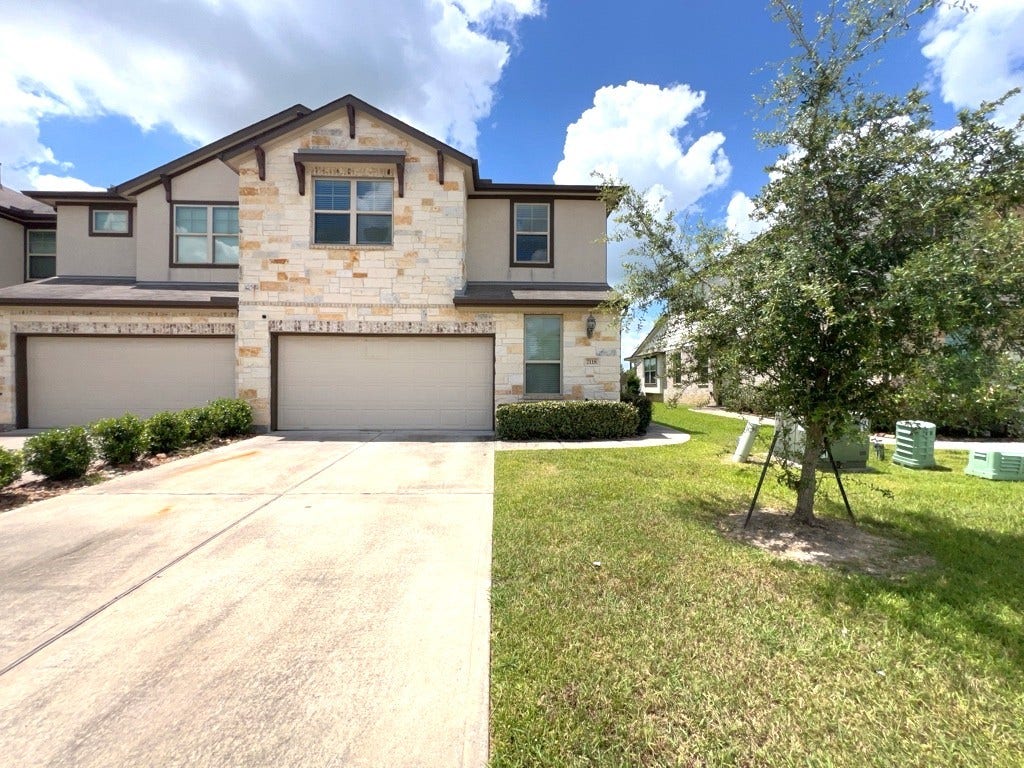 7118 Fannin Street, Pearland, TX 77584