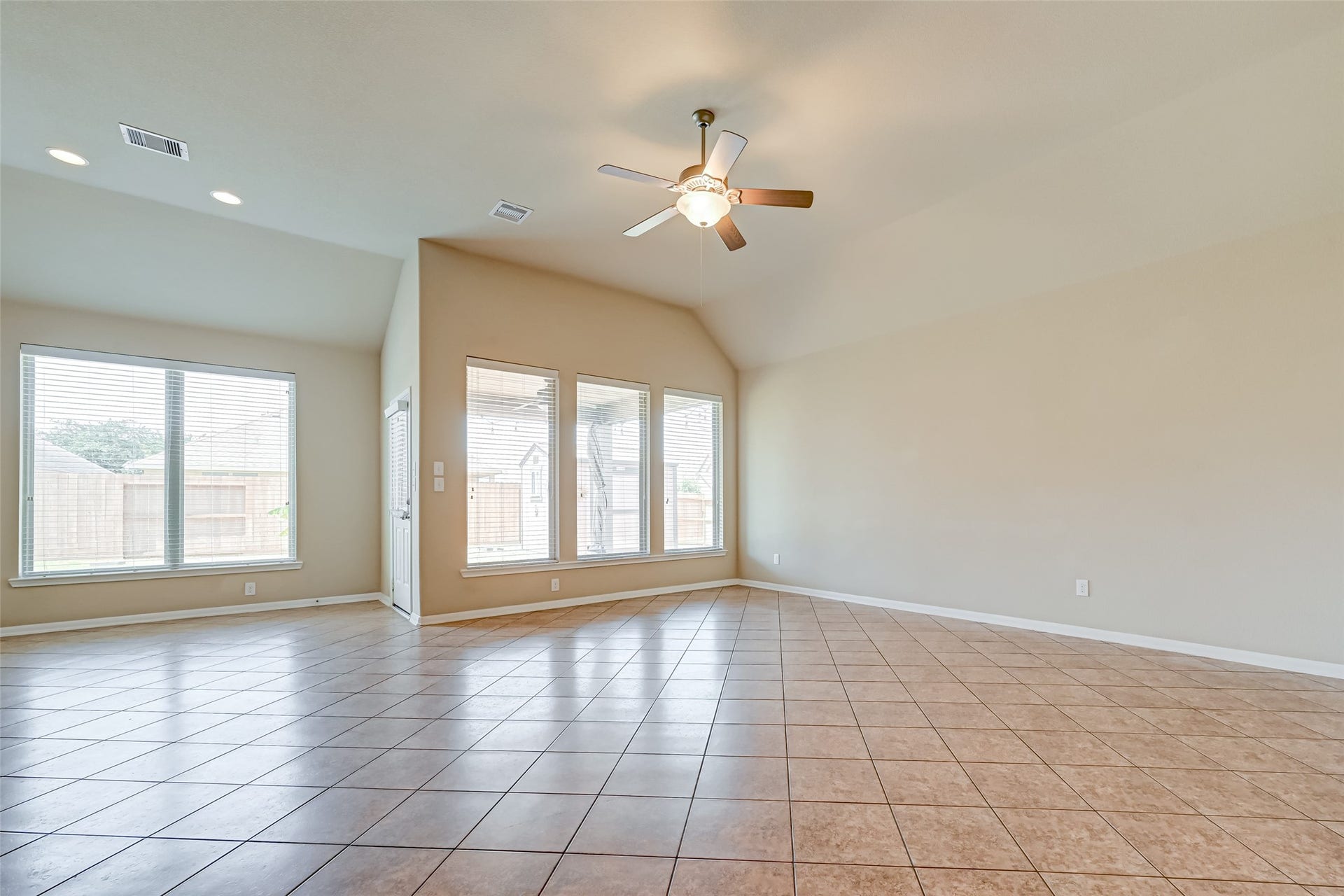402 Conchola Lane, Richmond, TX 77469 Long double paned windows allowing for plenty of natural light.