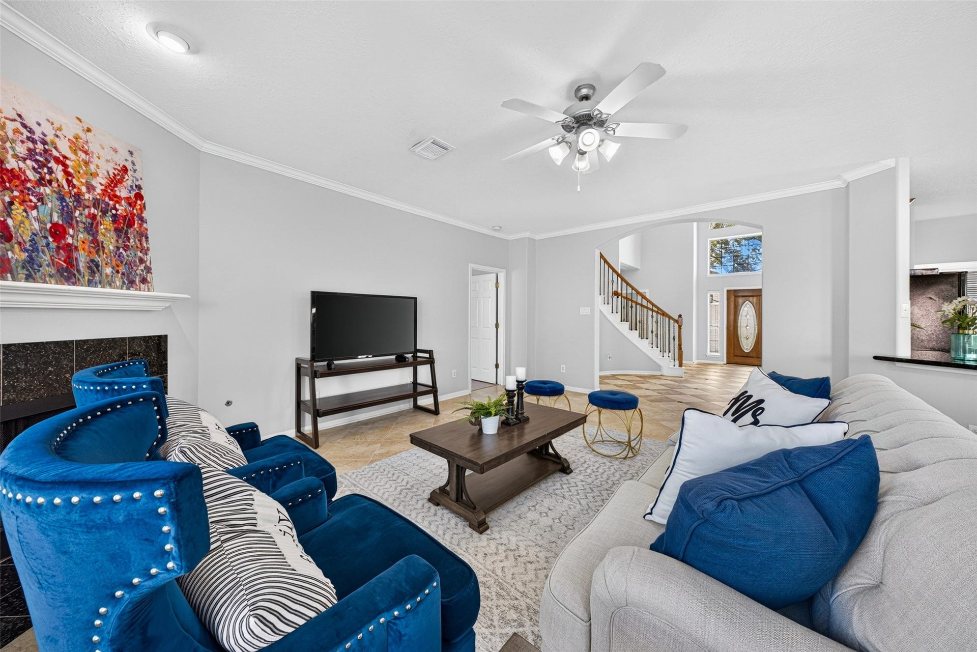 30 Palm Villas Drive, Manvel, TX 77578 Its the ultimate place to unwind, connect, and enjoy the everyday moments that matter most.