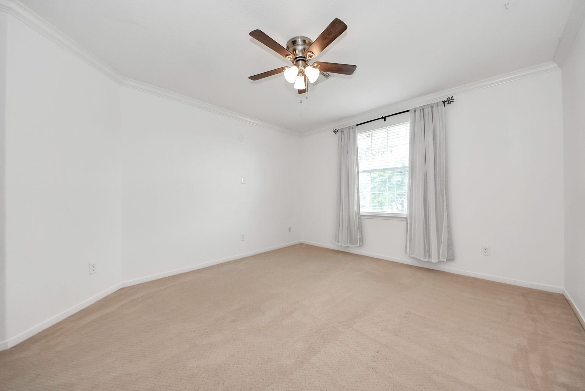 Third upstairs bedroom