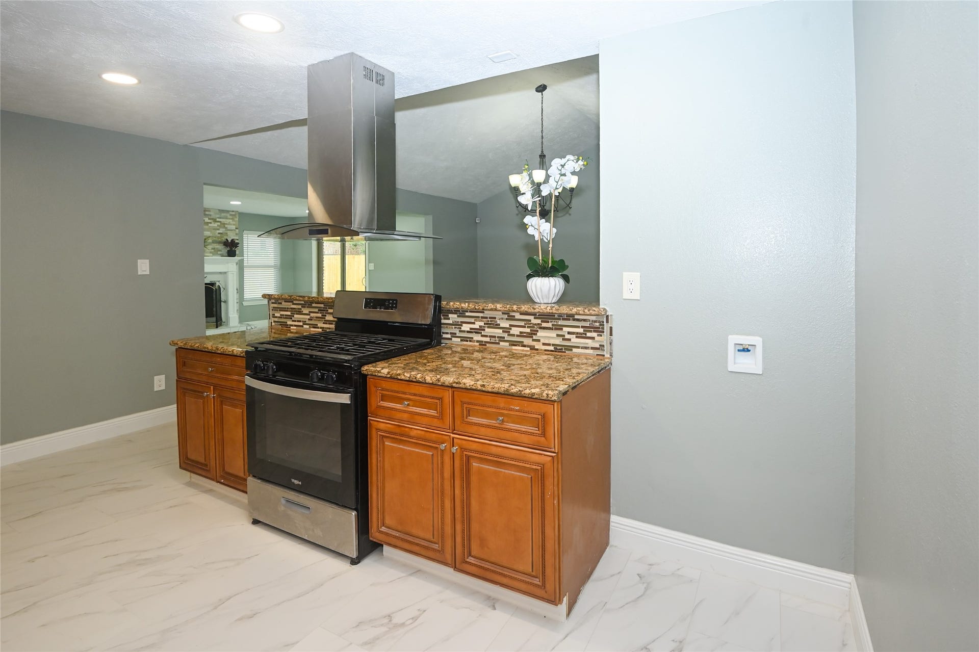 7522 Jackwood Street, Houston, TX 77074 7522 Jackwood Street, Houston, TX 77074