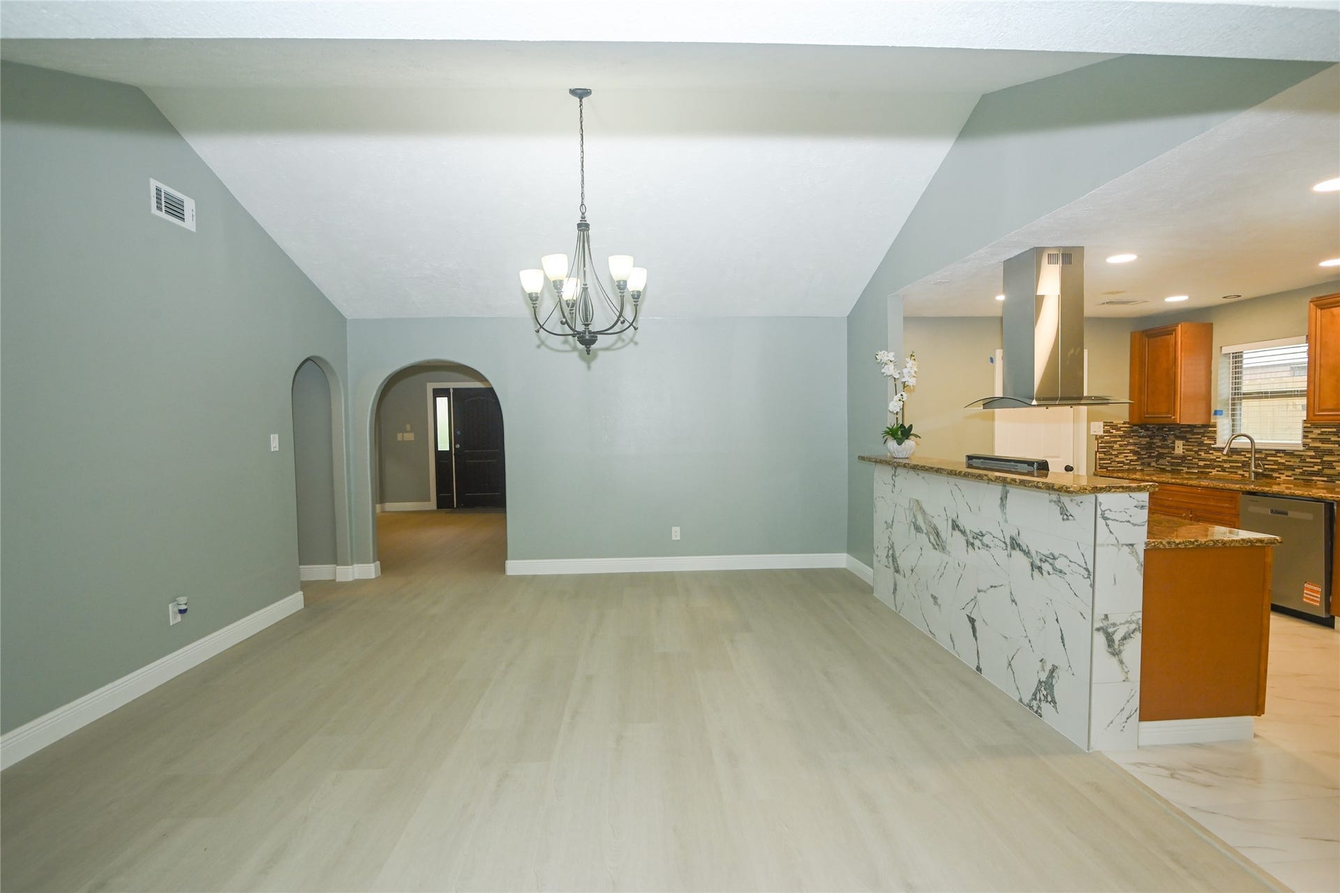 7522 Jackwood Street, Houston, TX 77074 7522 Jackwood Street, Houston, TX 77074