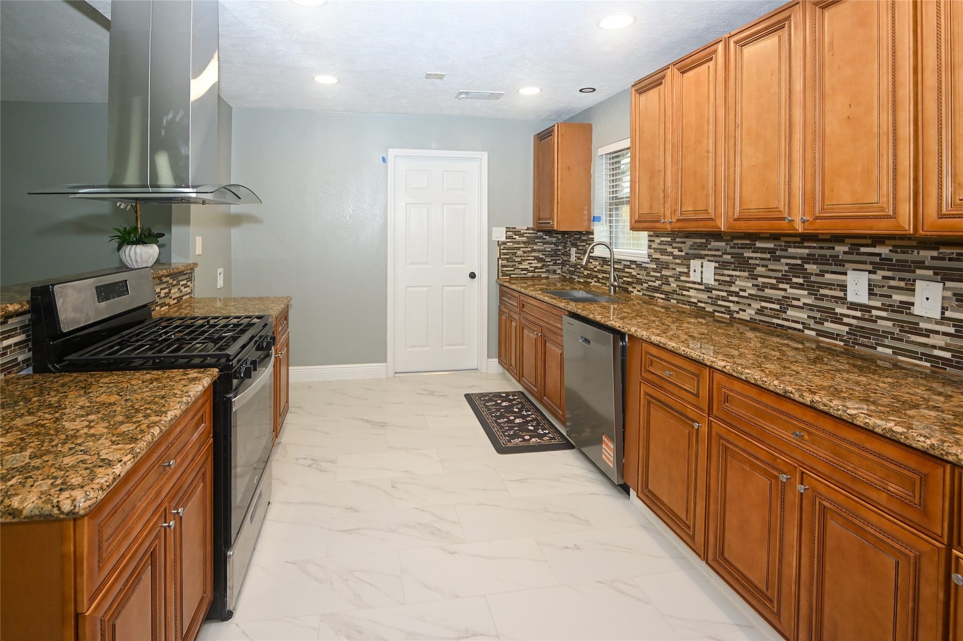 7522 Jackwood Street, Houston, TX 77074 7522 Jackwood Street, Houston, TX 77074
