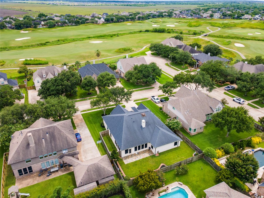 Property photo for 5307 Blue Cypress Lane, League City, TX