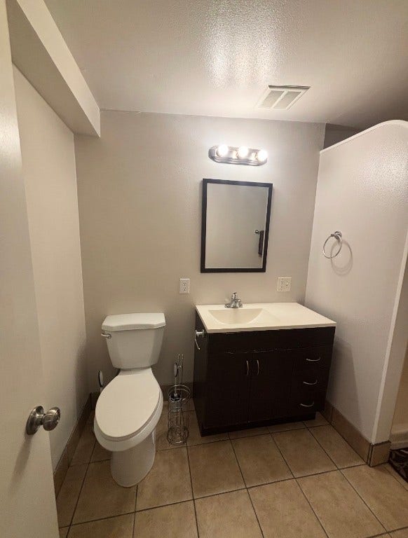 928 Main st Street, #926C, La Marque, TX 77568 928 Main st Street, #926C, La Marque, TX 77568