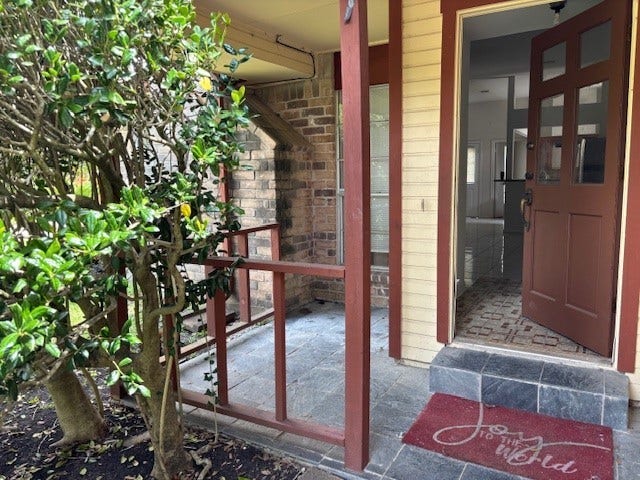Property photo for 3303 Westwick Drive, Houston, TX