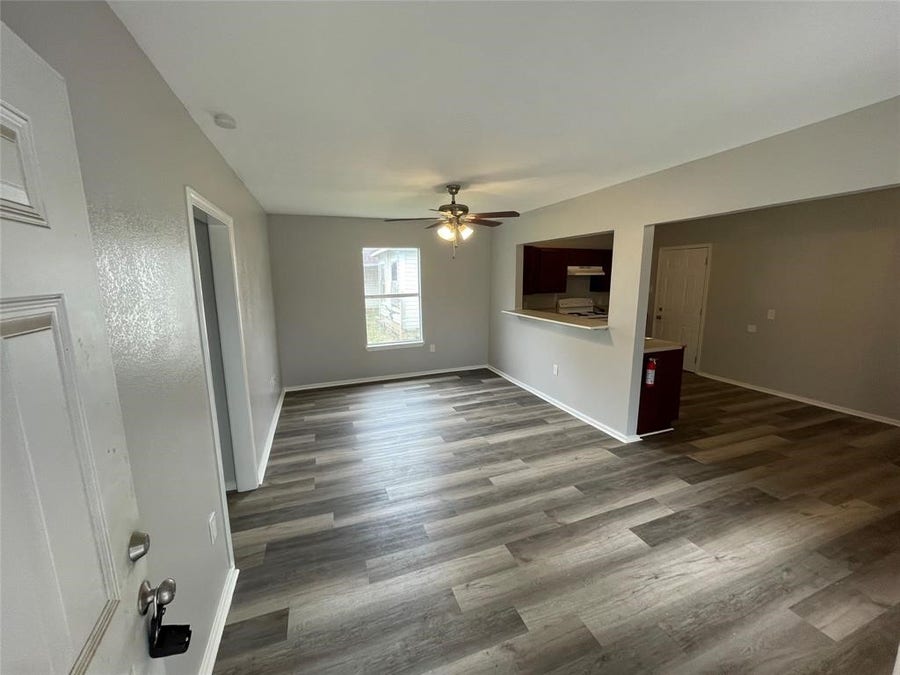 Property photo for 1708 W 5th Street, Freeport, TX