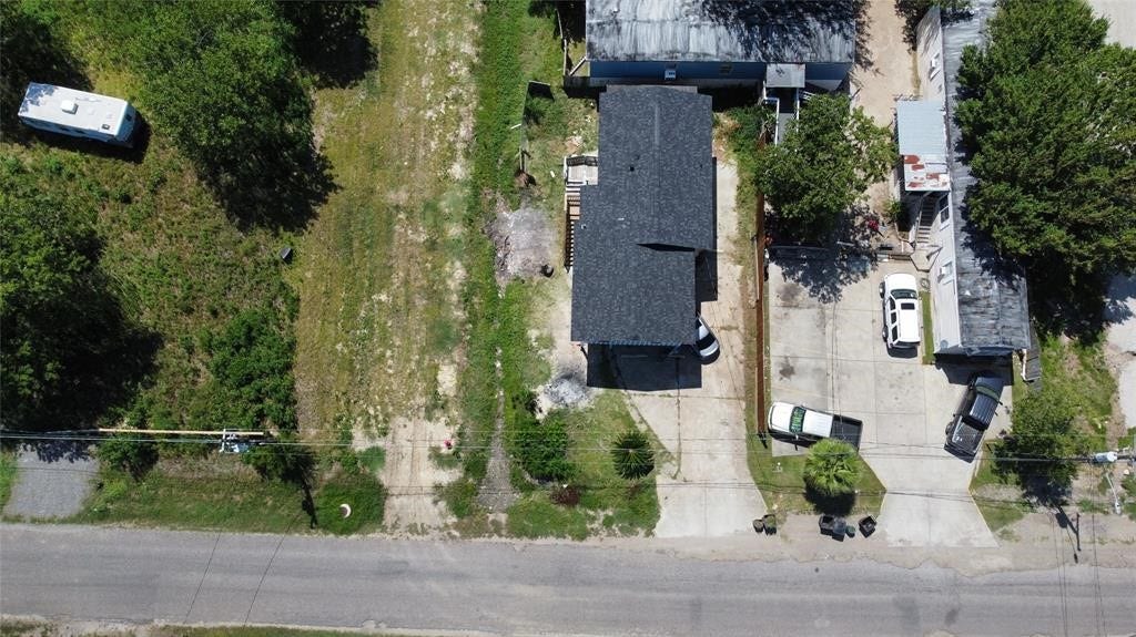 950 11th Street, San Leon, TX 77539 950 11th Street, San Leon, TX 77539