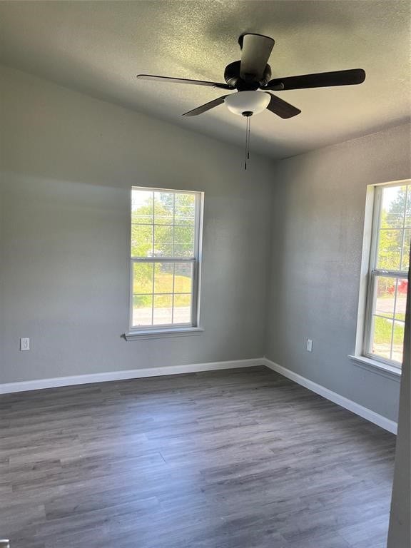 950 11th Street, San Leon, TX 77539 950 11th Street, San Leon, TX 77539