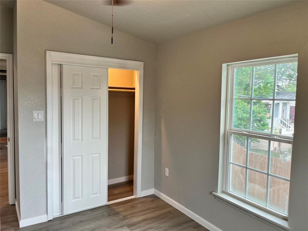950 11th Street, San Leon, TX 77539 950 11th Street, San Leon, TX 77539