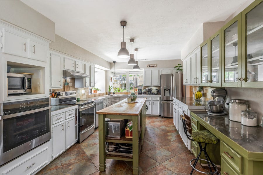 Property photo for 6411 Northway Drive, Spring, TX