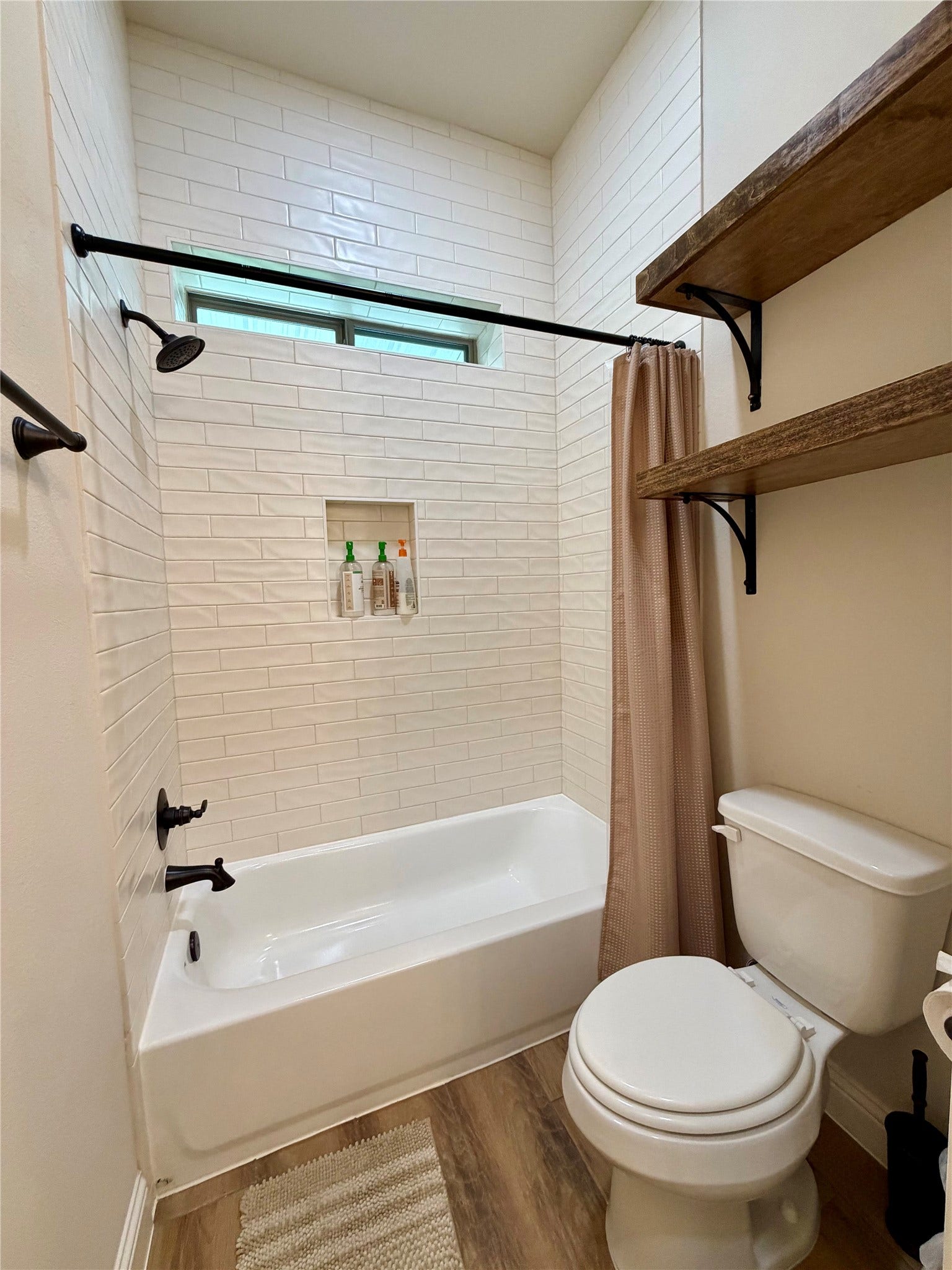 13940 Peterson Road, Montgomery, TX 77356 13940 Peterson Road, Montgomery, TX 77356