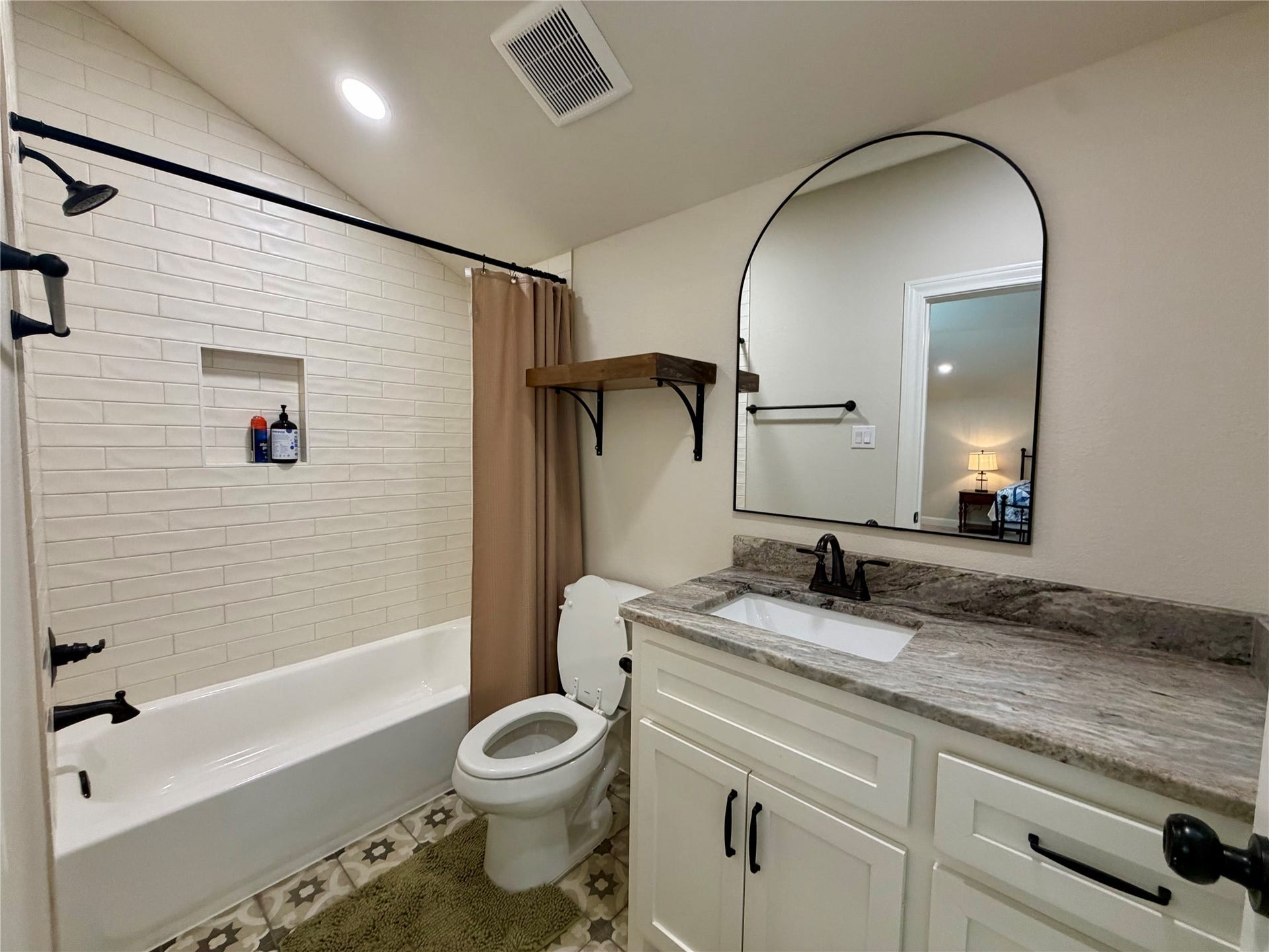 13940 Peterson Road, Montgomery, TX 77356 13940 Peterson Road, Montgomery, TX 77356