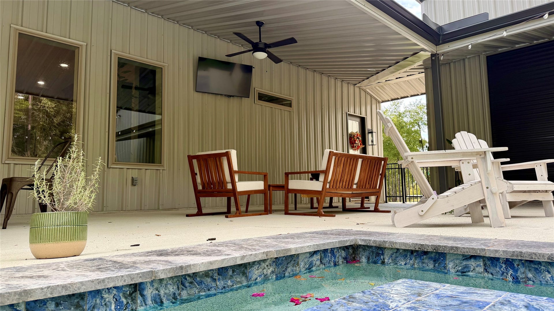 13940 Peterson Road, Montgomery, TX 77356 13940 Peterson Road, Montgomery, TX 77356