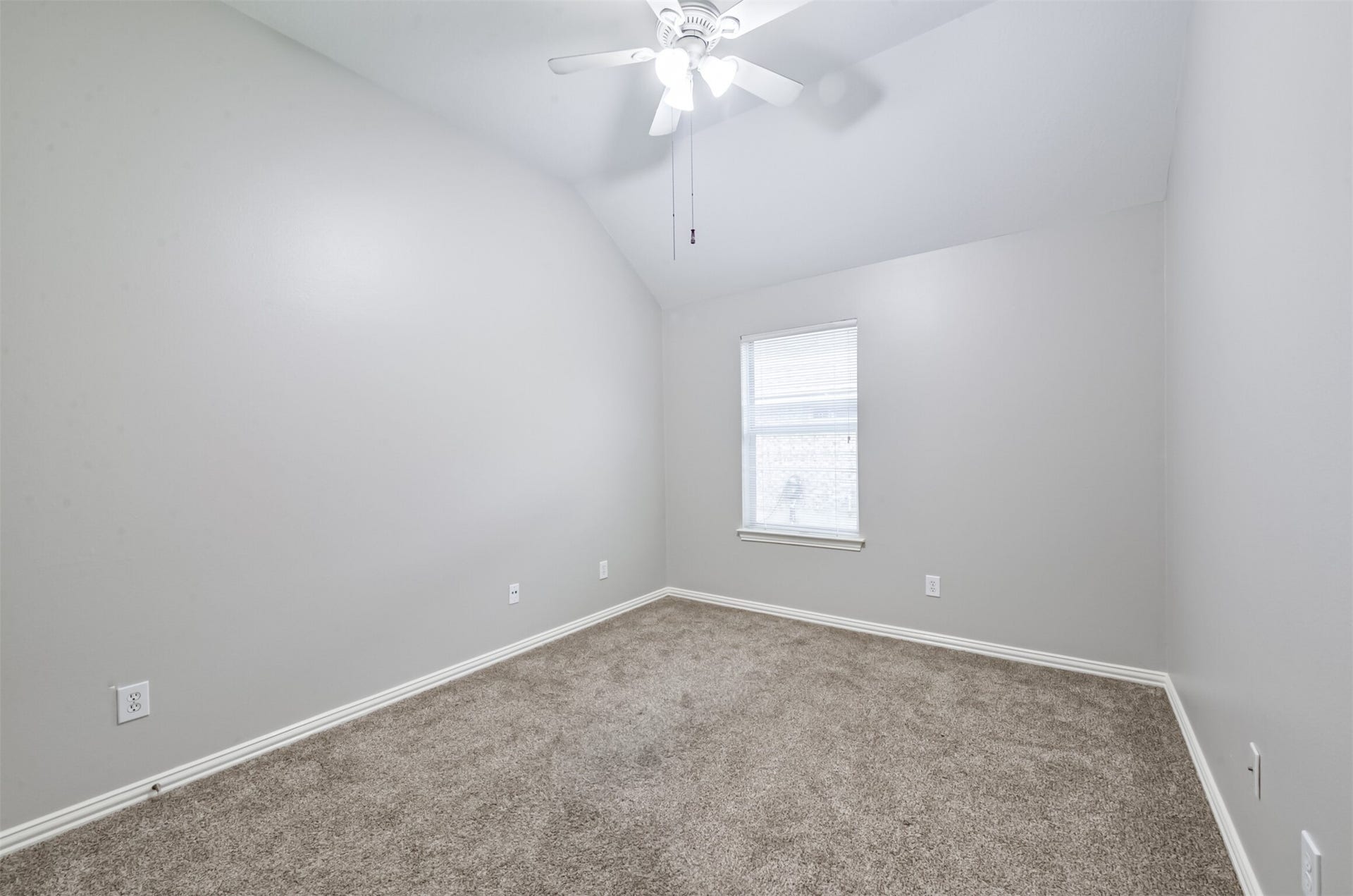 2606 Clay Creek Court, Pearland, TX 77581 Bedroom #3