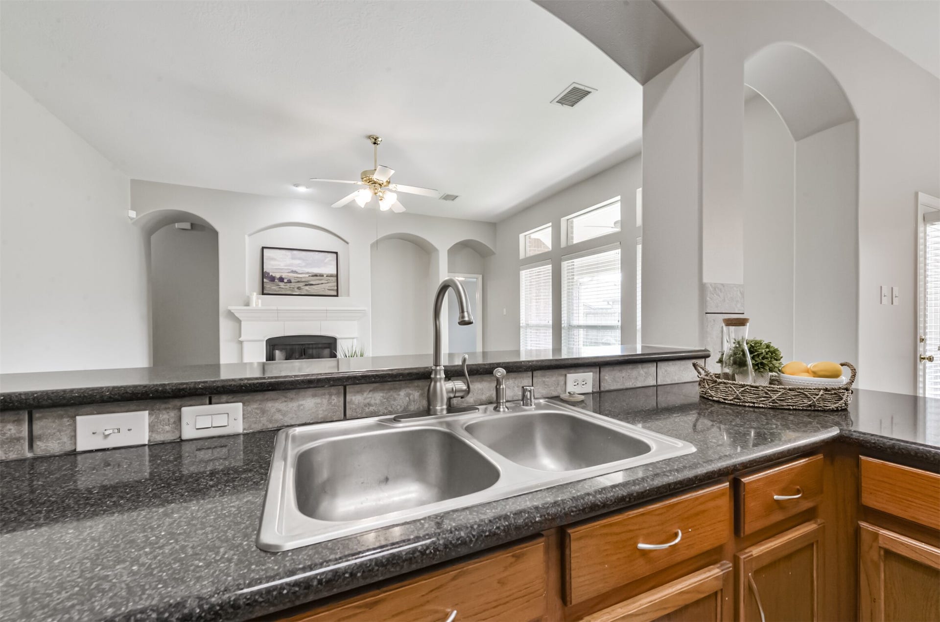 2606 Clay Creek Court, Pearland, TX 77581 2606 Clay Creek Court, Pearland, TX 77581
